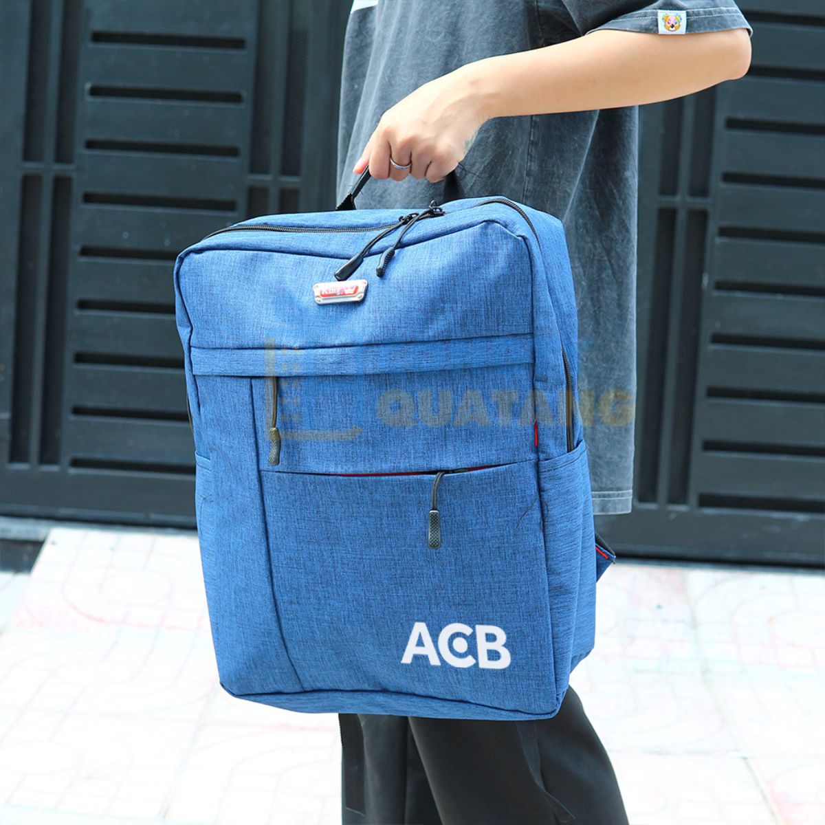 Balo in logo là món quà ý nghĩa và công cụ quảng bá thương hiệu hiệu quả