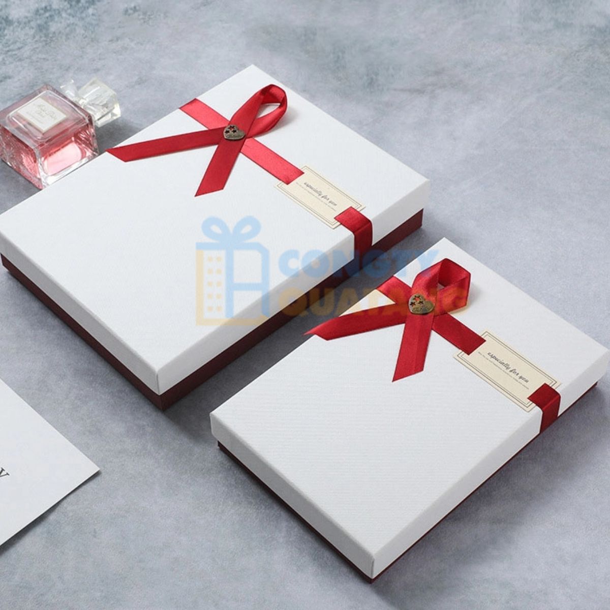 Cân nhắc để chọn được món quà phù hợp tặng sếp nữ 