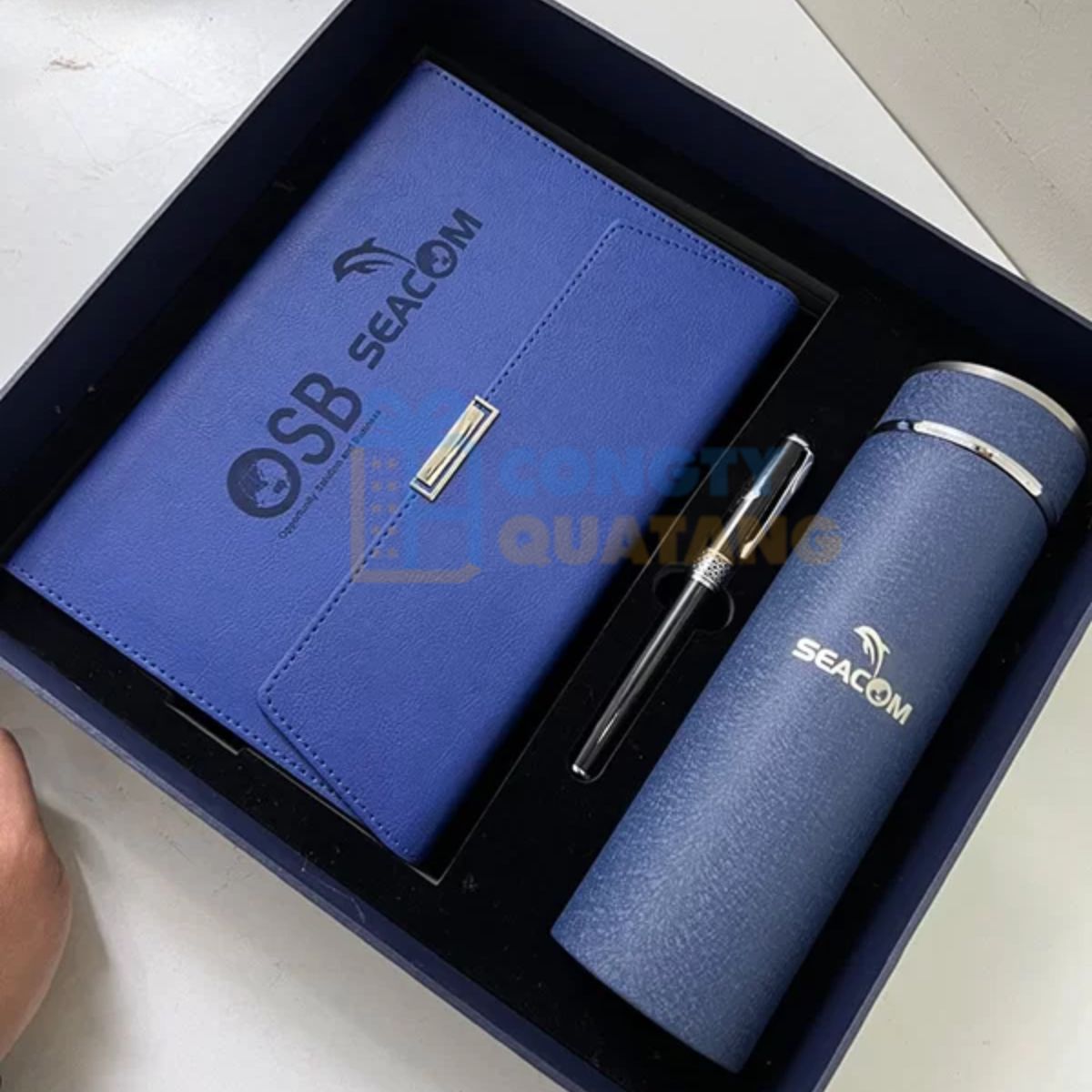 Lựa chọn set quà cao cấp để tặng cho sếp dịp Tết