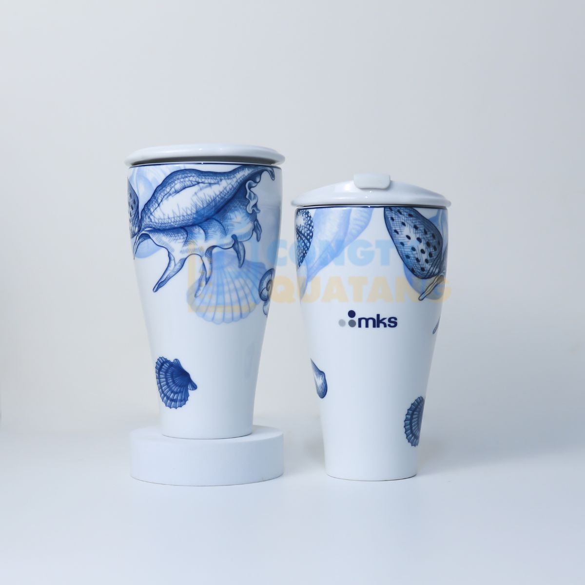 Ly sứ in logo là quà tặng thiết thực cho nhân viên