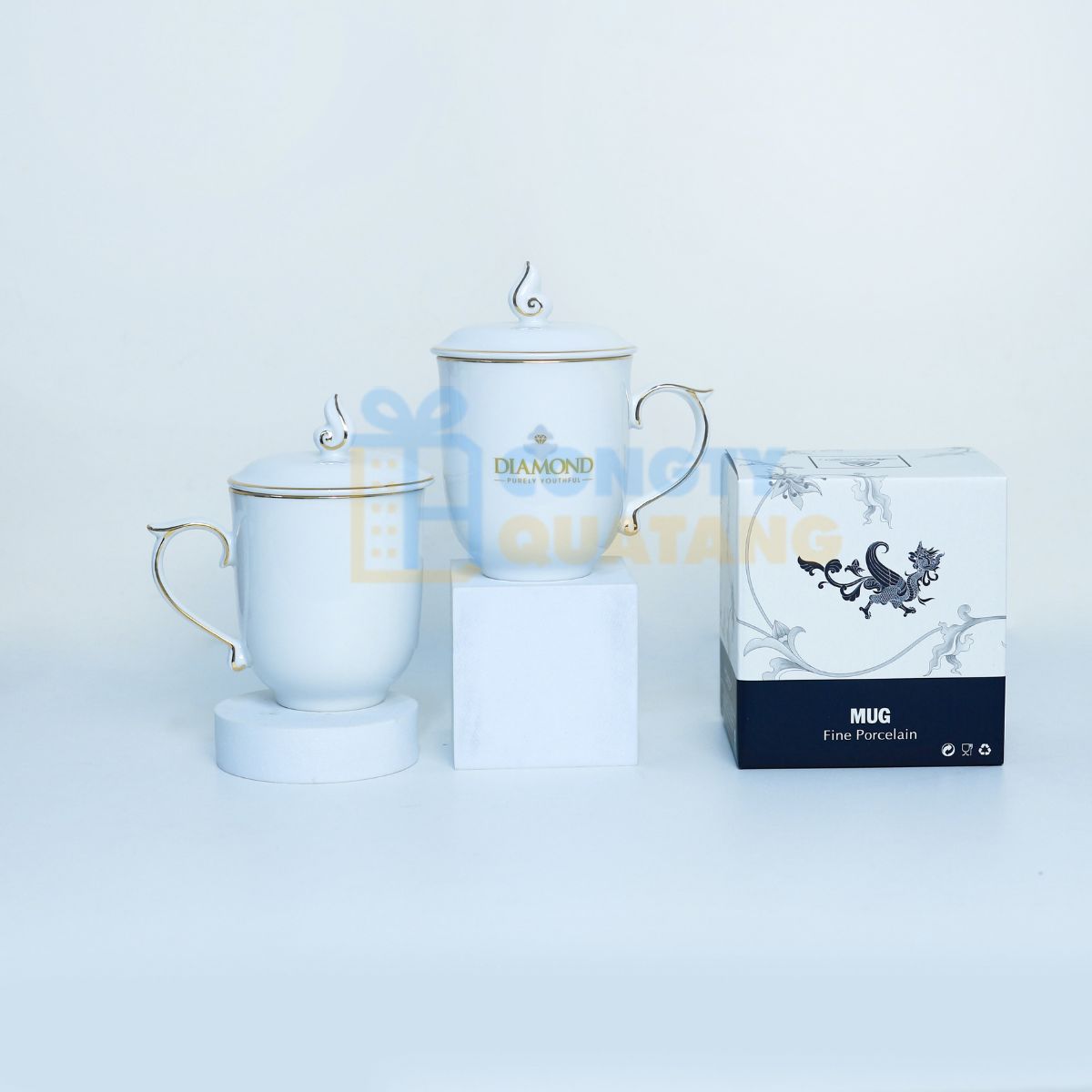 Ly sứ là món quà đơn giản nhưng thiết thực 