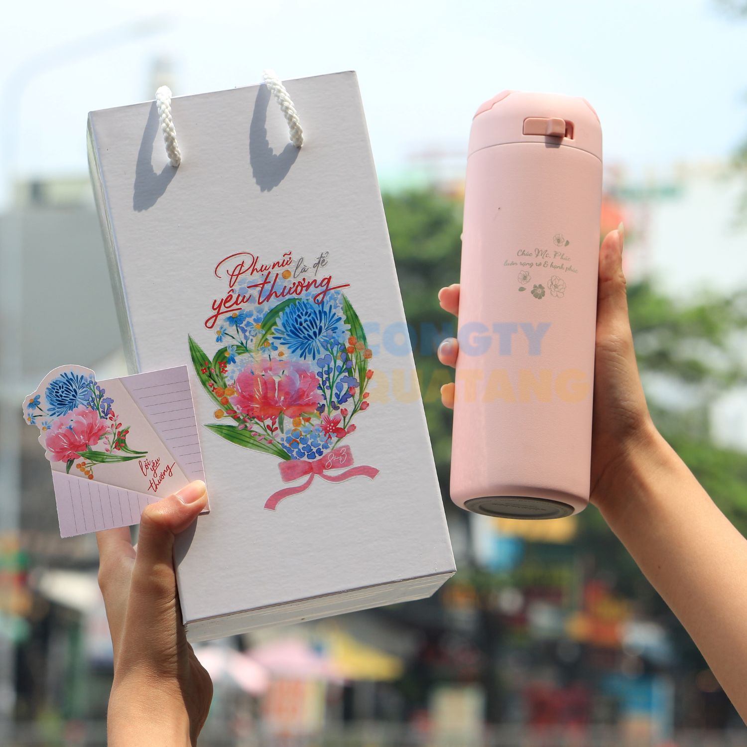 13 món quà tặng 8/3 cho học sinh siêu dễ thương, giá rẻ - congtyquatang.com.vn