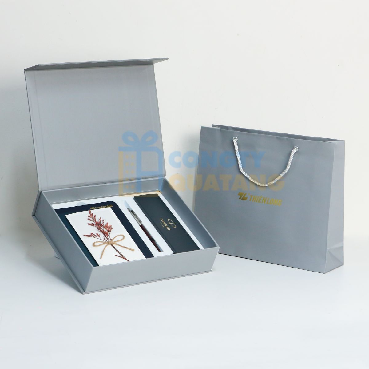 Set quà tặng sang trọng làm quà tặng tốt nghiệp cho nữ