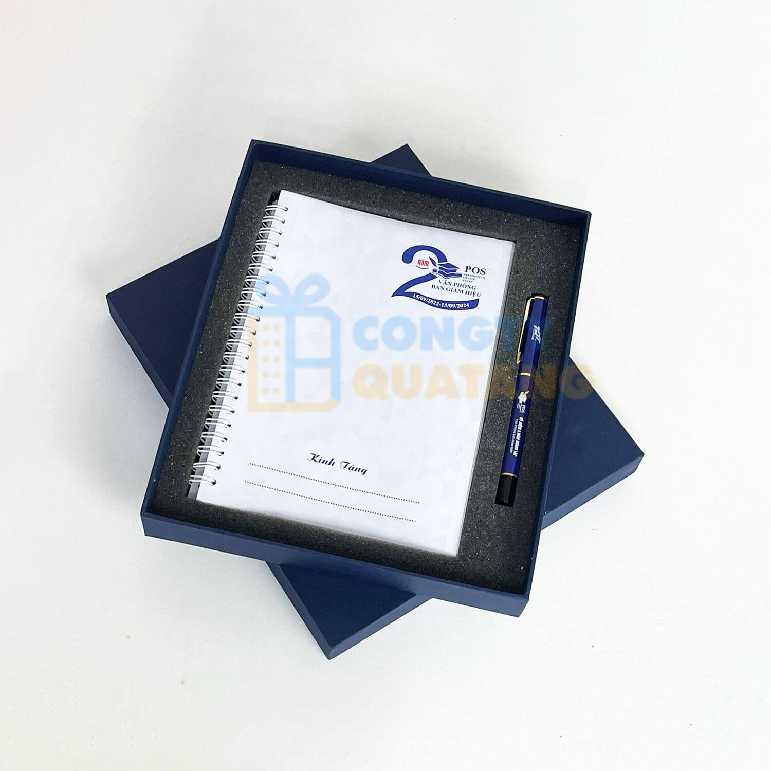 Gợi ý 99+ quà tặng tốt nghiệp độc đáo và ý nghĩa - Congtyquatang.com.vn