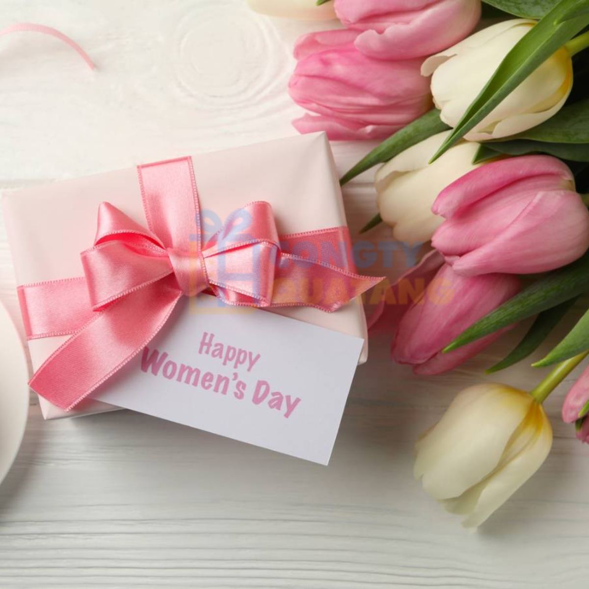 Set quà tặng ý nghĩa cho nhân viên nữ nhân dịp 8/3