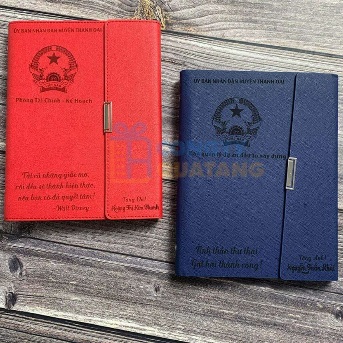 Sổ tay bìa da sang trọng kèm câu chúc ý nghĩa 