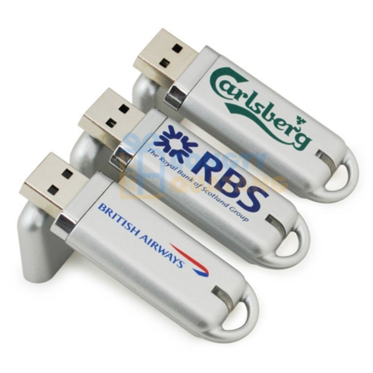 USB là món quà nhỏ gọn tiện ích 