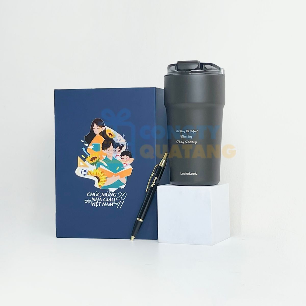 Xưởng cung cấp những món quà tặng thầy cô ý nghĩa