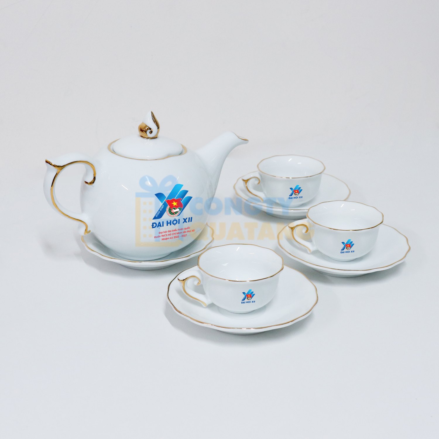 Bộ ấm chén trà in logo làm quà tặng cao cấp cho đại biểu tham dự