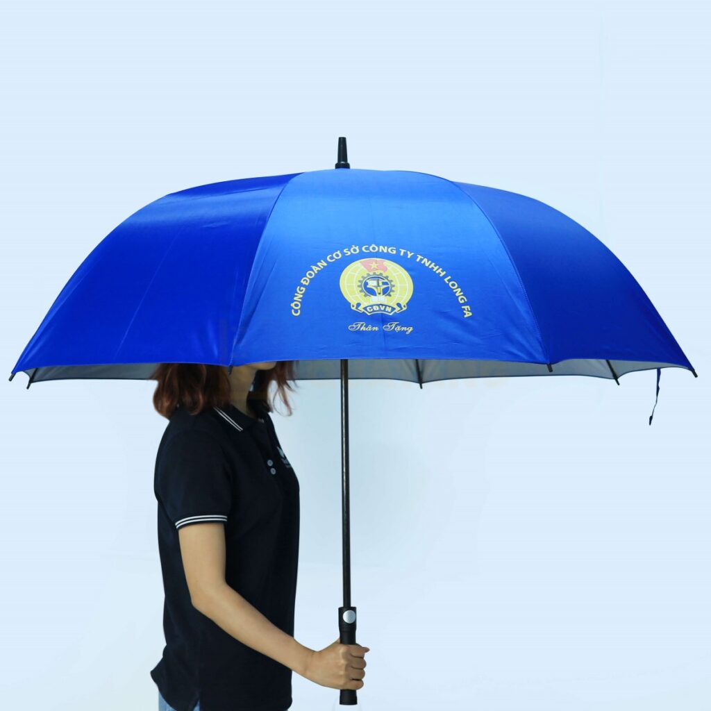 Ô dù cầm tay in ấn logo theo yêu cầu - Congtyquatang.com.vn