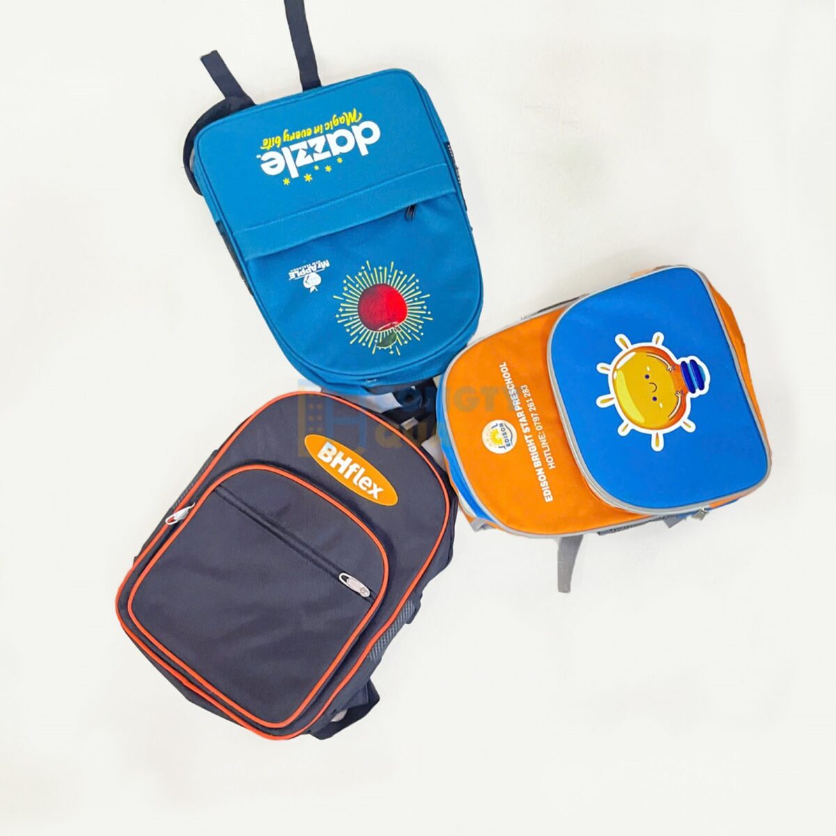 Chất liệu vải in balo ảnh hưởng đến độ bền sản phẩm