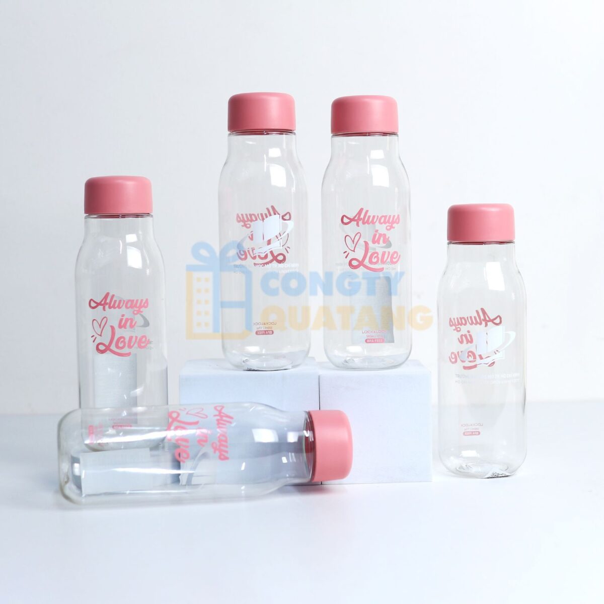 Xưởng sản xuất bình nước nhựa in logo theo yêu cầu - Giá từ 80.000đ/sản phẩm - Congtyquatang.com.vn