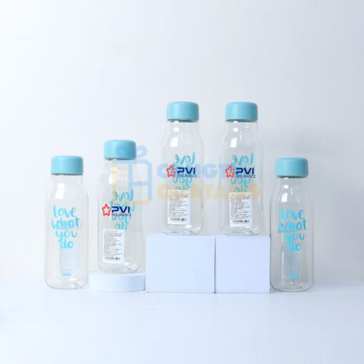 Xưởng sản xuất bình nước nhựa in logo theo yêu cầu - Giá từ 80.000đ/sản phẩm - Congtyquatang.com.vn