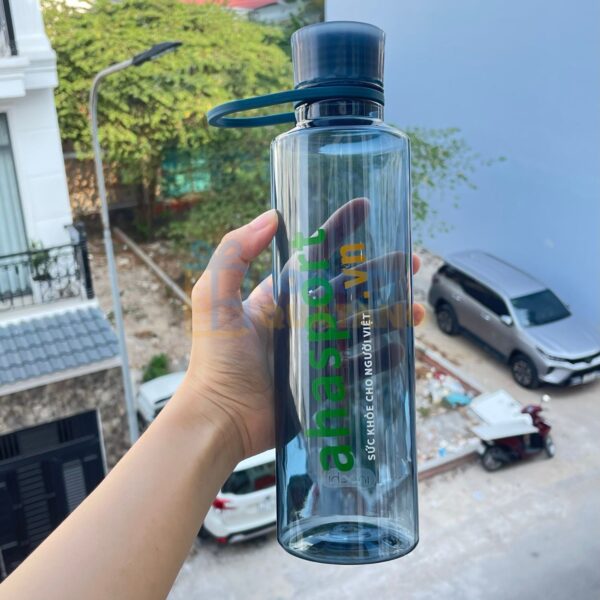 Xưởng sản xuất bình nước nhựa in logo theo yêu cầu - Giá từ 80.000đ/sản phẩm - Congtyquatang.com.vn
