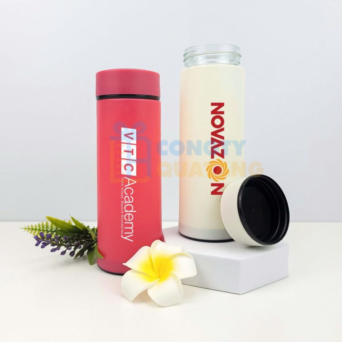 Bình thuỷ tinh bọc vỏ silicon sang trọng
