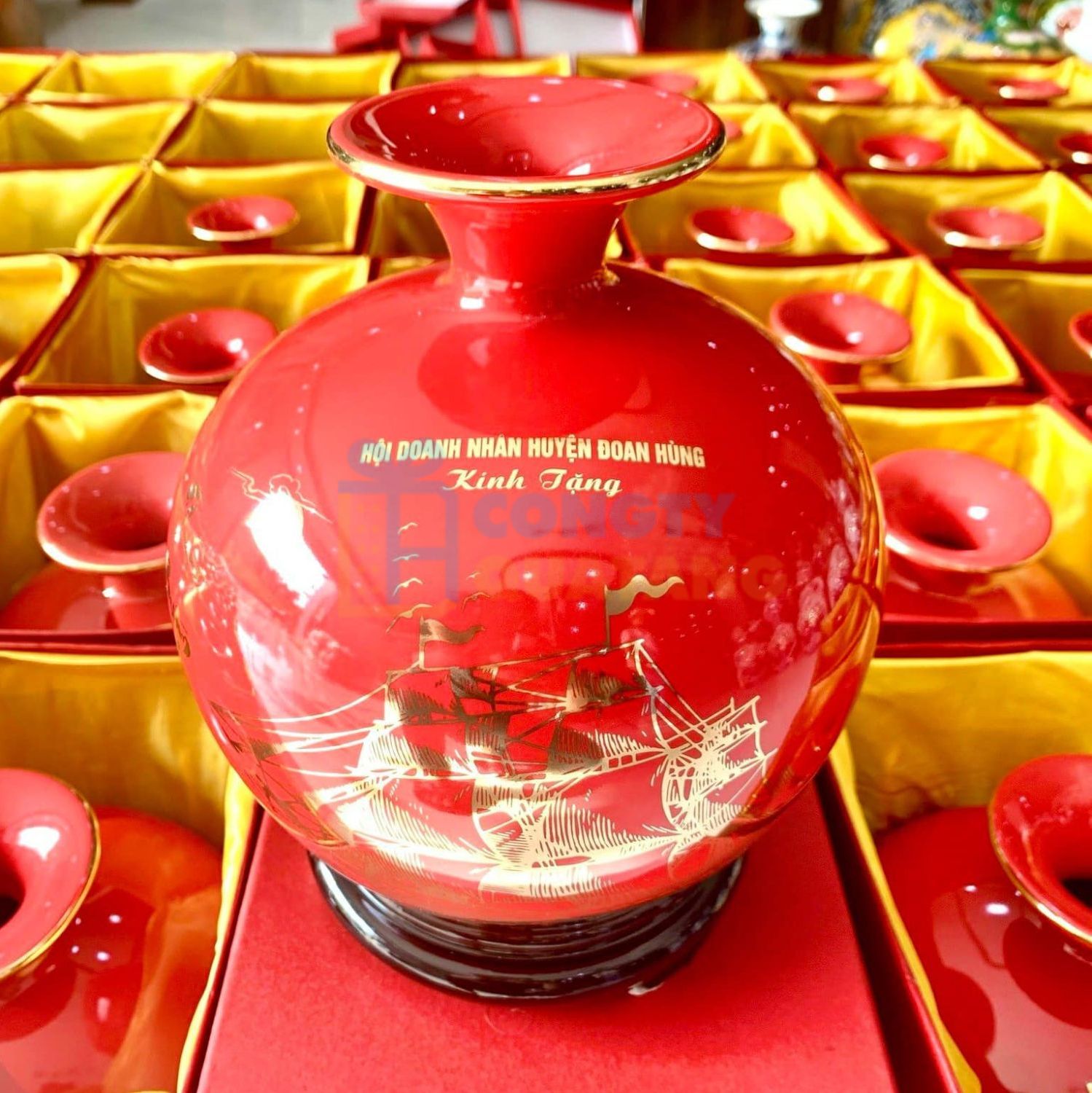 Cho gì vào bình hút lộc để thu hút tài vận? Hướng dẫn chi tiết cho người mới