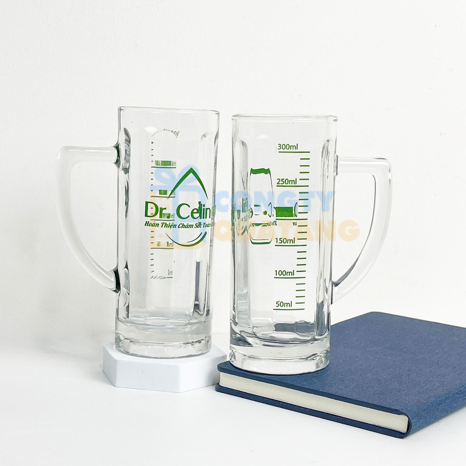 Cốc thuỷ tinh in logo quà tặng thiết thực