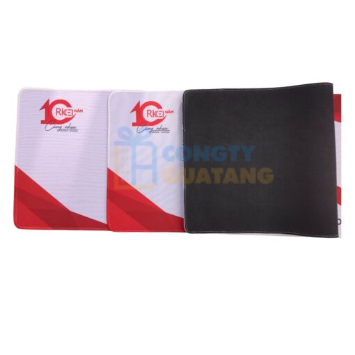 Tấm lót chuột là món quà thiết thực