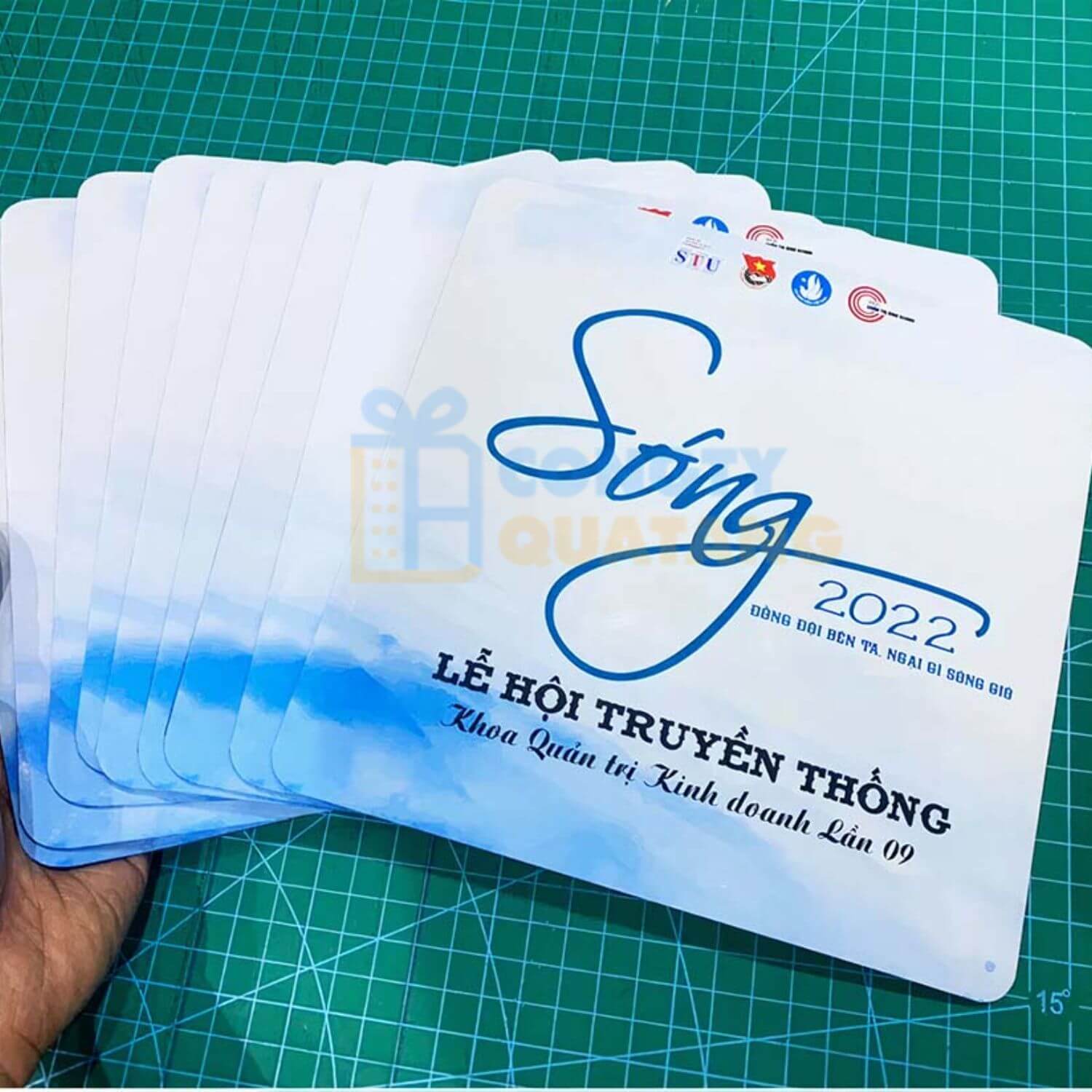 Lót chuột in chữ theo yêu cầu của khách hàng