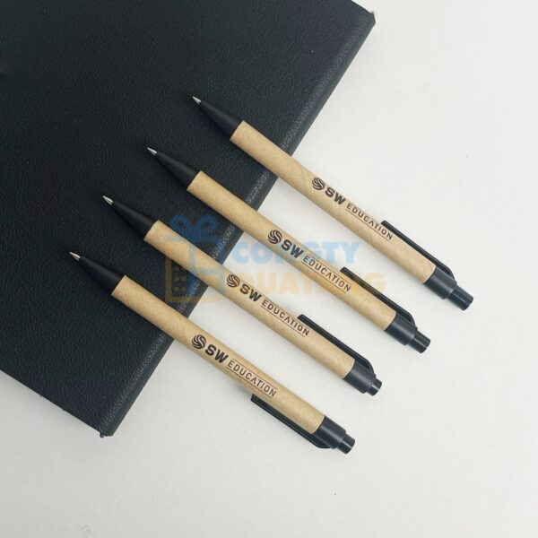 Xưởng sản xuất bút bi in logo quảng cáo theo yêu cầu, giá từ 5.000đ/sản phẩm - Congtyquatang.com.vn