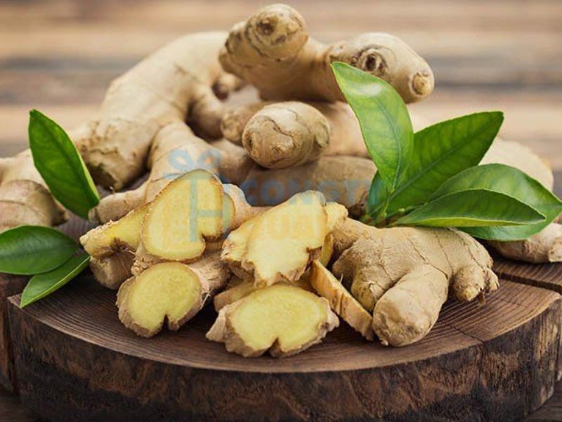 Cách khử mùi hôi của bình đựng nước nhựa bằng gừng tươi