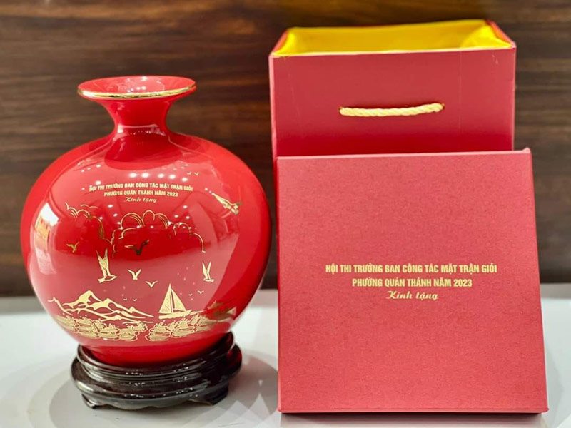 Chọn kích thước bình hút tài lộc sao cho chuẩn phong thủy và hợp mệnh?