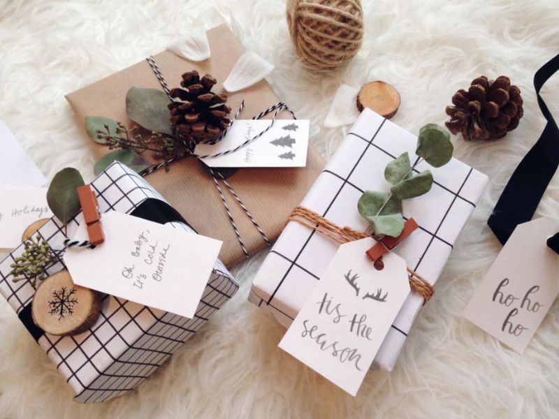 Bao bì đẹp mắt, chất liệu cao cấp và phong cách gói chuyên nghiệp khiến món quà thêm phần giá trị