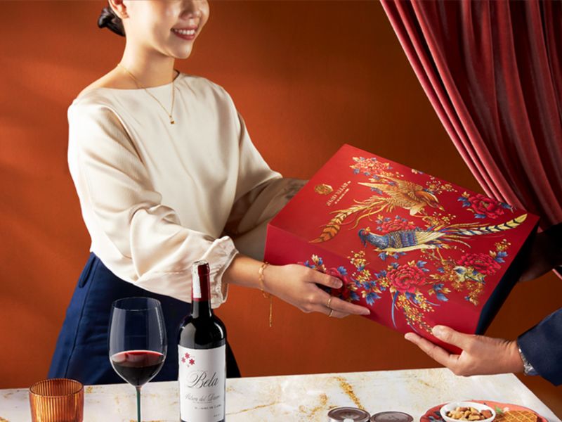 Quà Tết mang nhiều ý nghĩa nên cần tránh những món quà kỵ phong thủy hoặc gây hiểu lầm