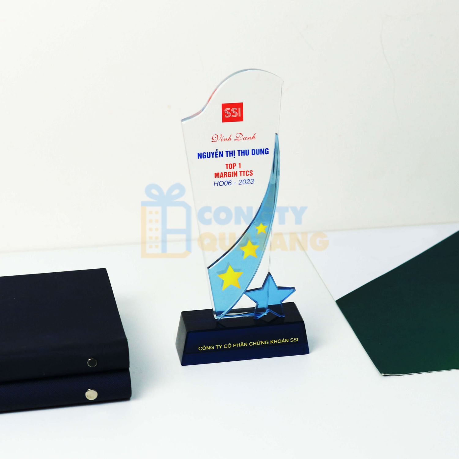 Top 4+ xưởng sản xuất kỷ niệm chương uy tín, chuyên nghiệp nhất