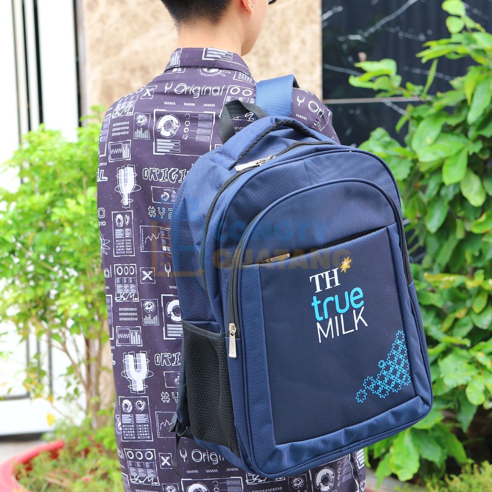 DTH là xưởng may balo quà tặng, in ấn logo theo yêu cầu giá tốt
