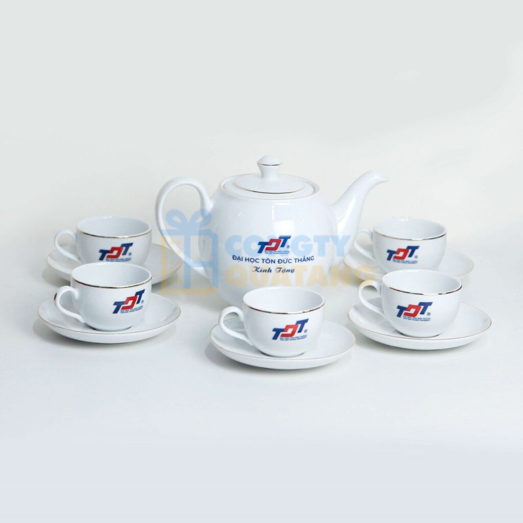 Chọn bộ ấm trà từ thương hiệu nổi tiếng