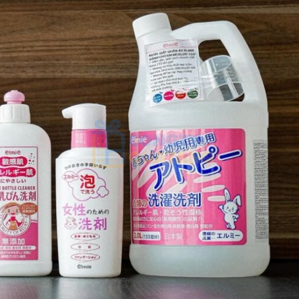 Chuẩn bị dung dịch giặt chuyên dụng dành cho balo