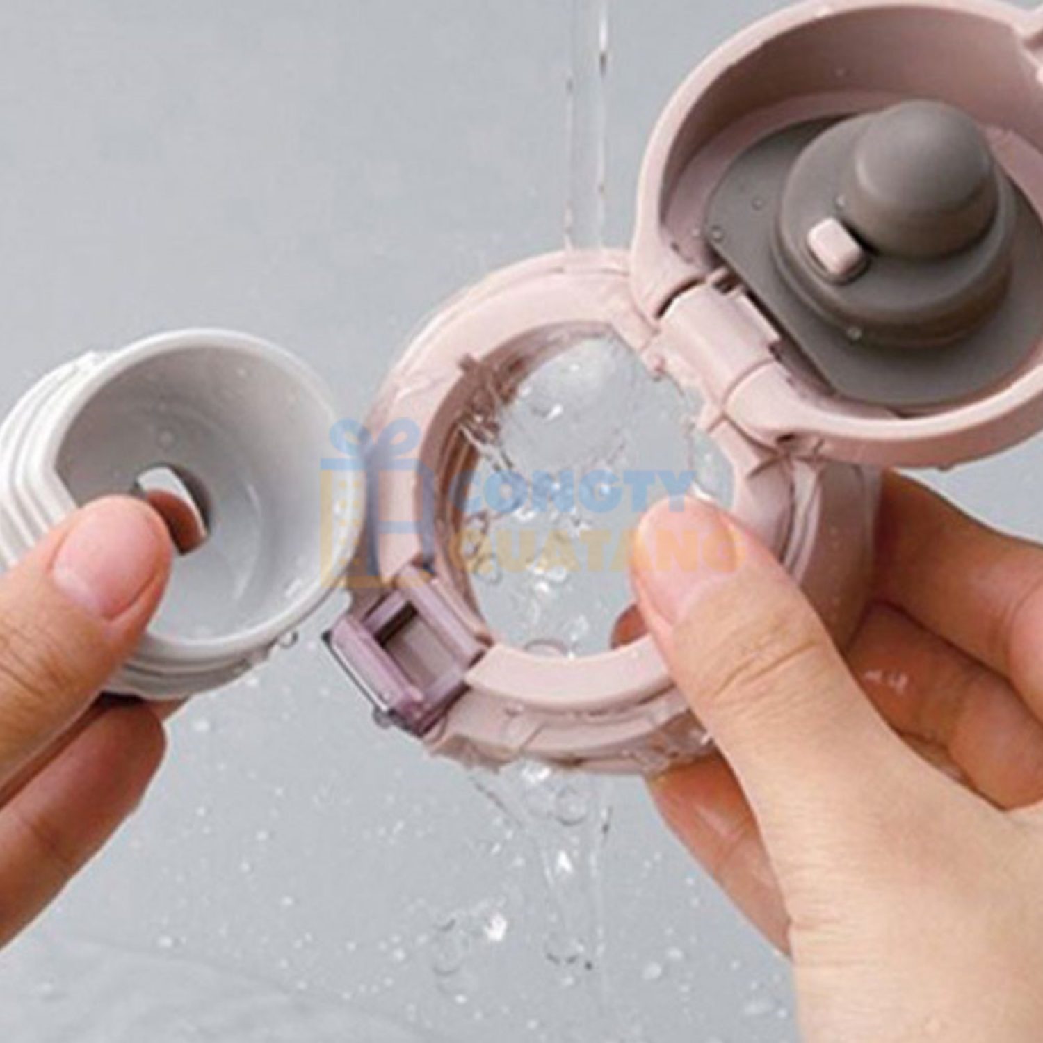 Cần vệ sinh kỹ lưỡng sau khi sử dụng để tránh bị ám mùi