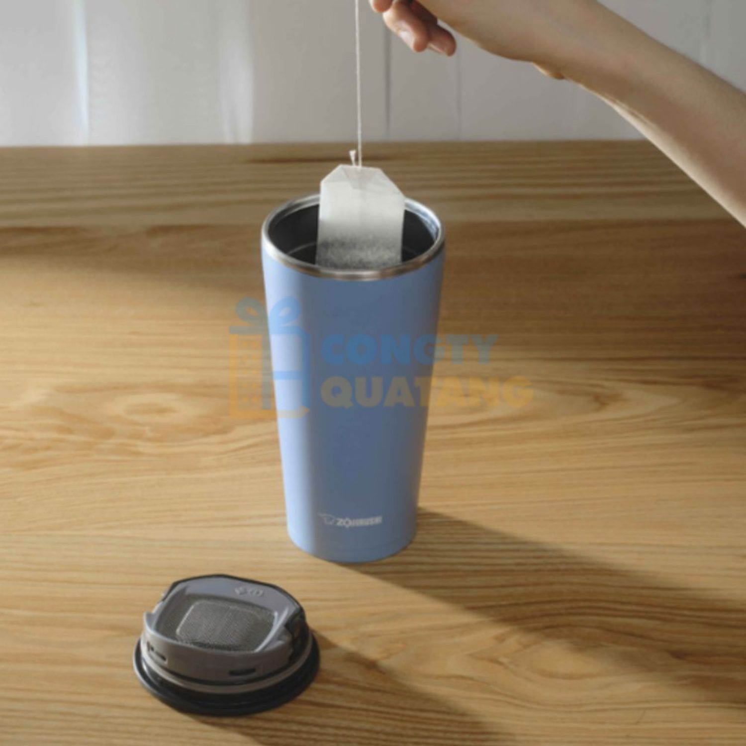 Cốc nước giữ nhiệt chất lượng của hãng Zojirushi