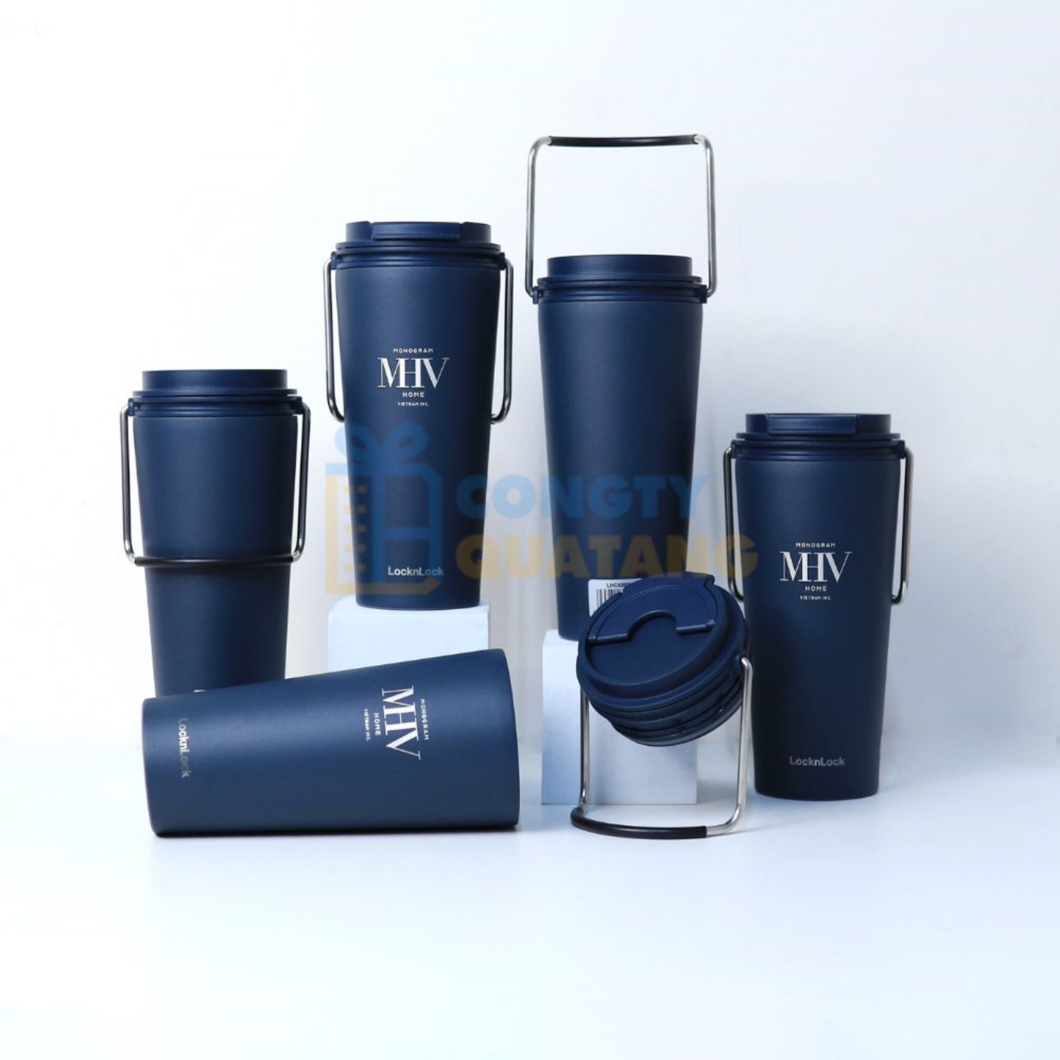 Ly giữ nhiệt có quai xách tiện lợi mang theo mọi nơi
