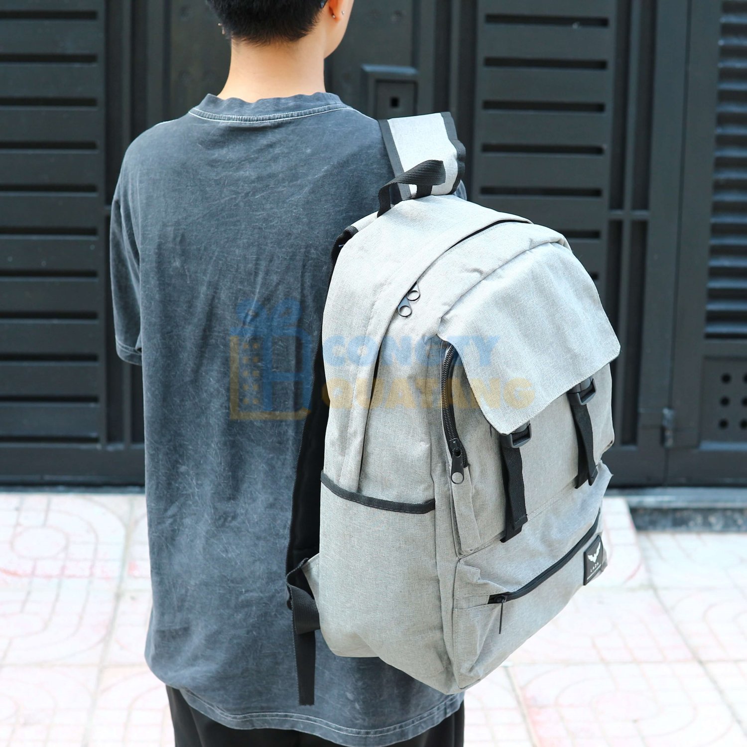 Mẫu balo thời trang với phong cách hiện đại