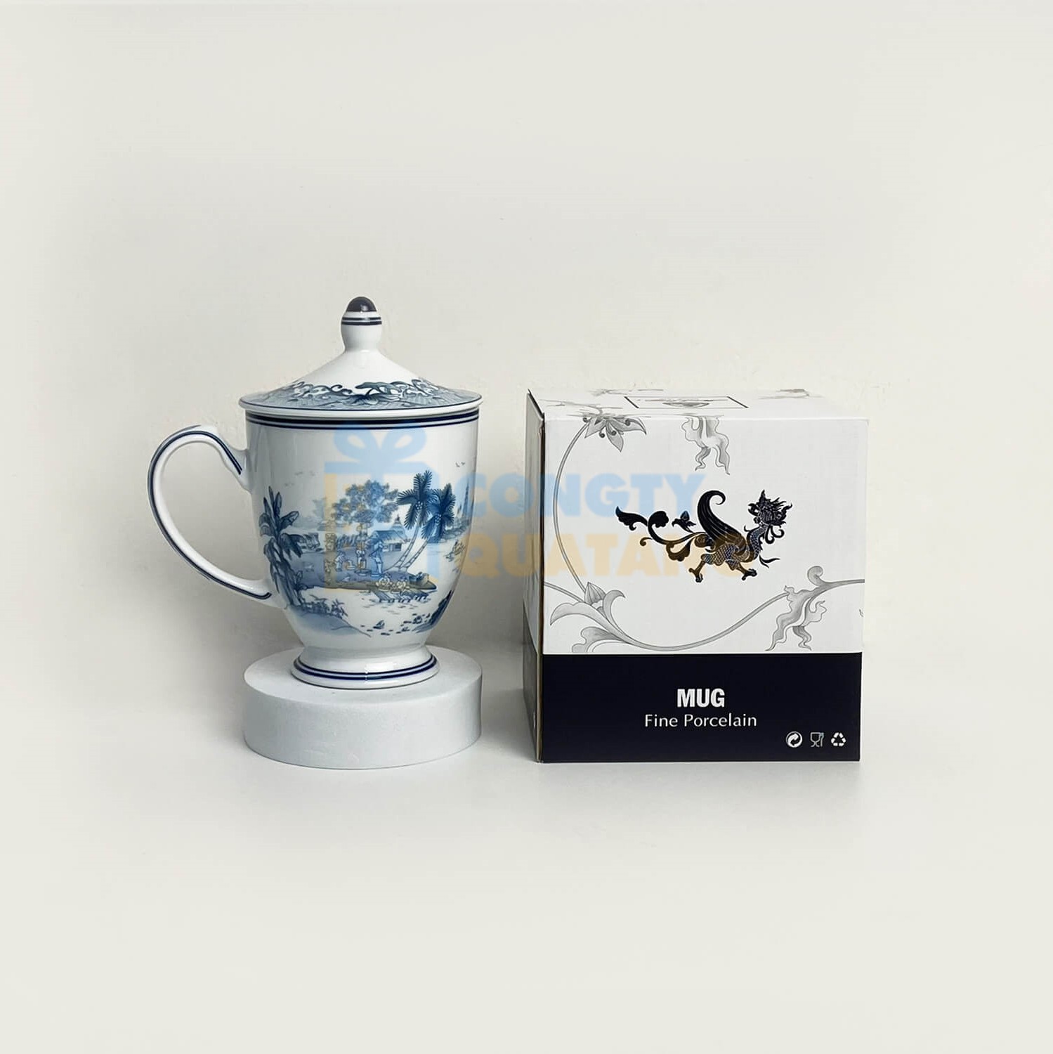 Cốc sứ Hoàng Cung Hồn Việt Minh Long mang đậm bản sắc dân tộc