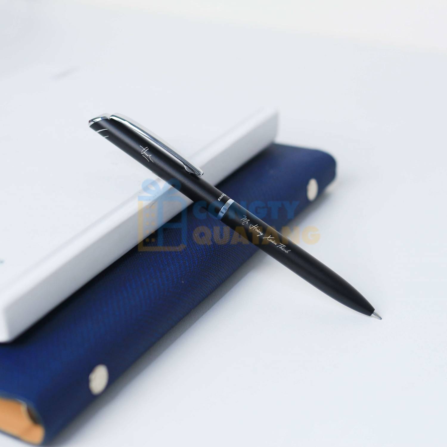 Dòng bút này có thể bị skip hoặc lem mực ban đầu