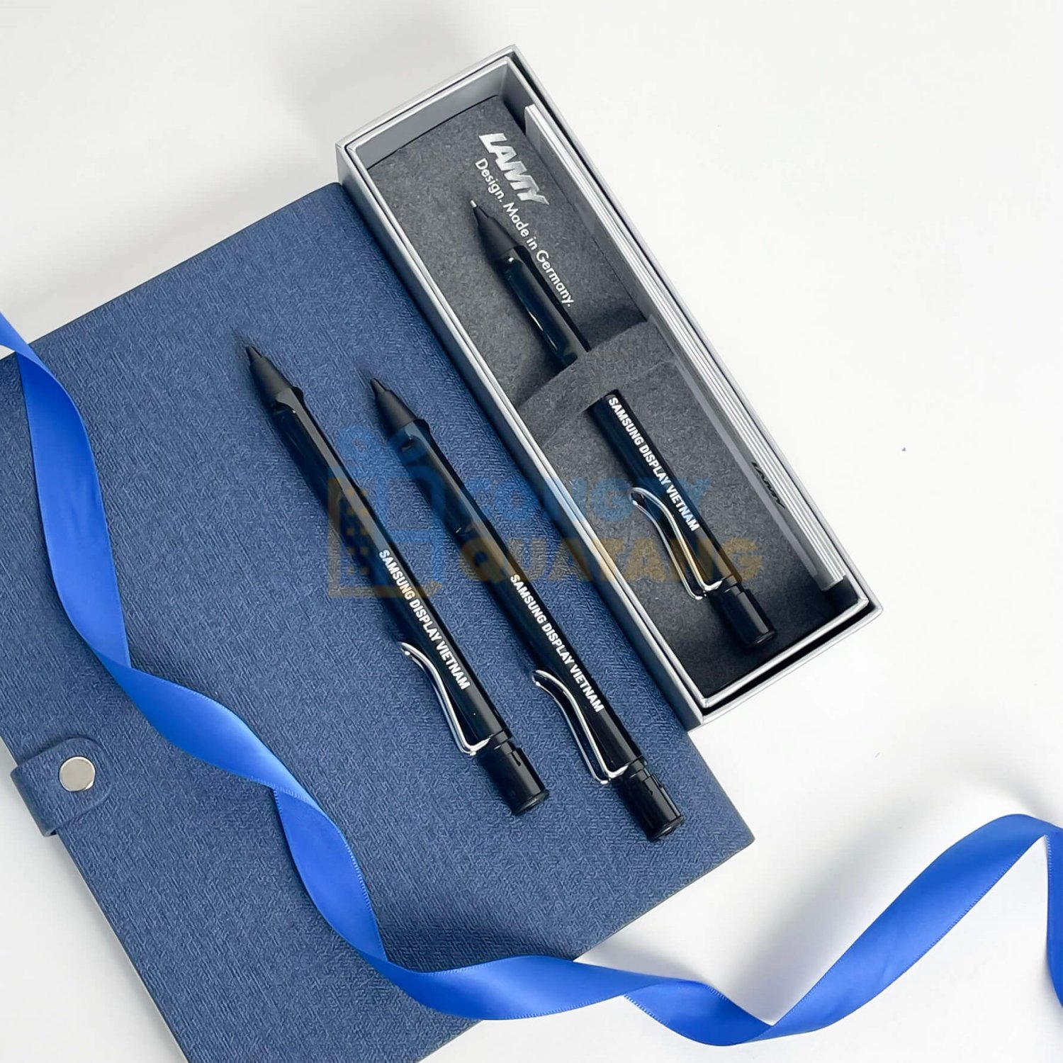 Quà tặng bút thiết thực và dễ sử dụng hằng ngày