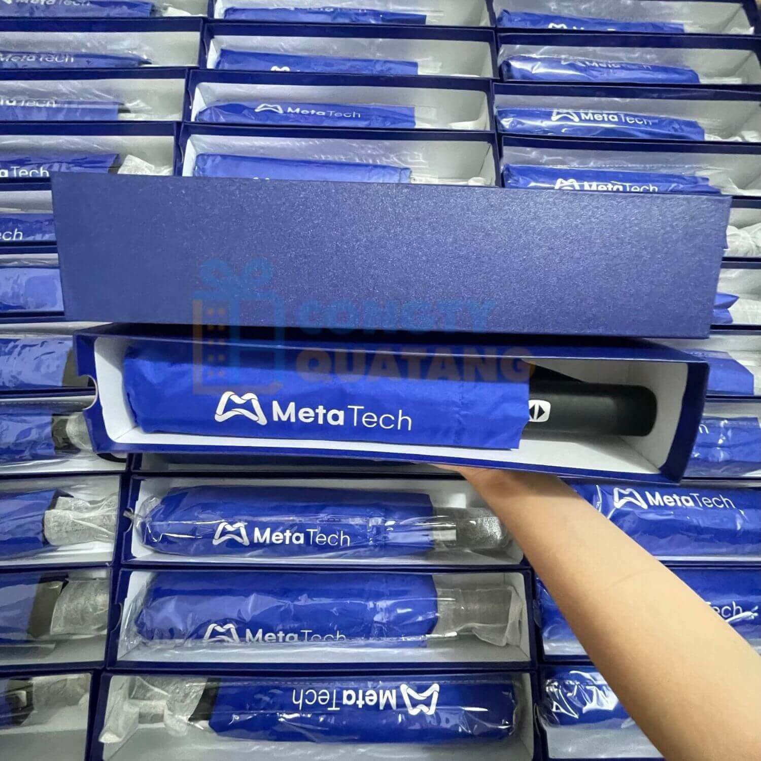 Checklist 10 bước chuẩn bị trước khi đặt ô dù in logo làm quà tặng - Congtyquatang.com.vn