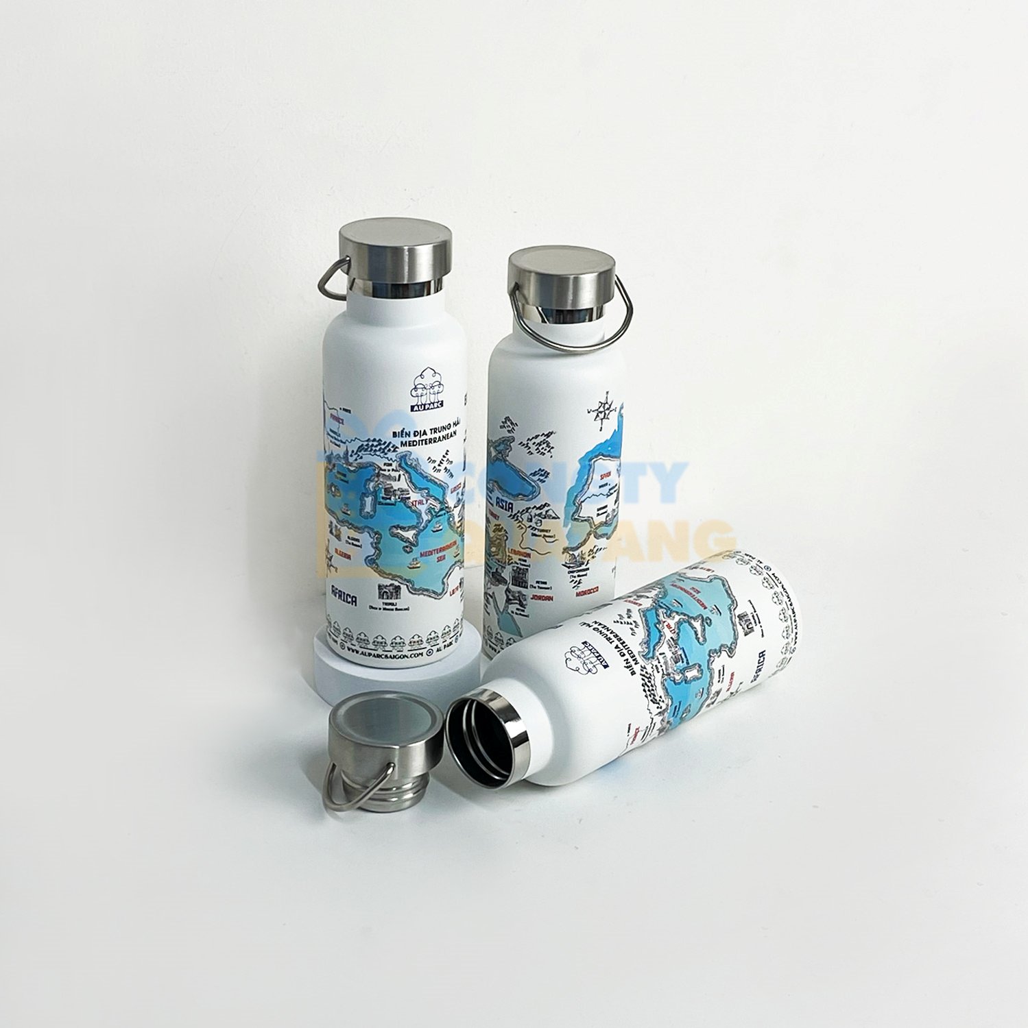 Bình giữ nhiệt láng bóng sẽ lên màu rõ hơn