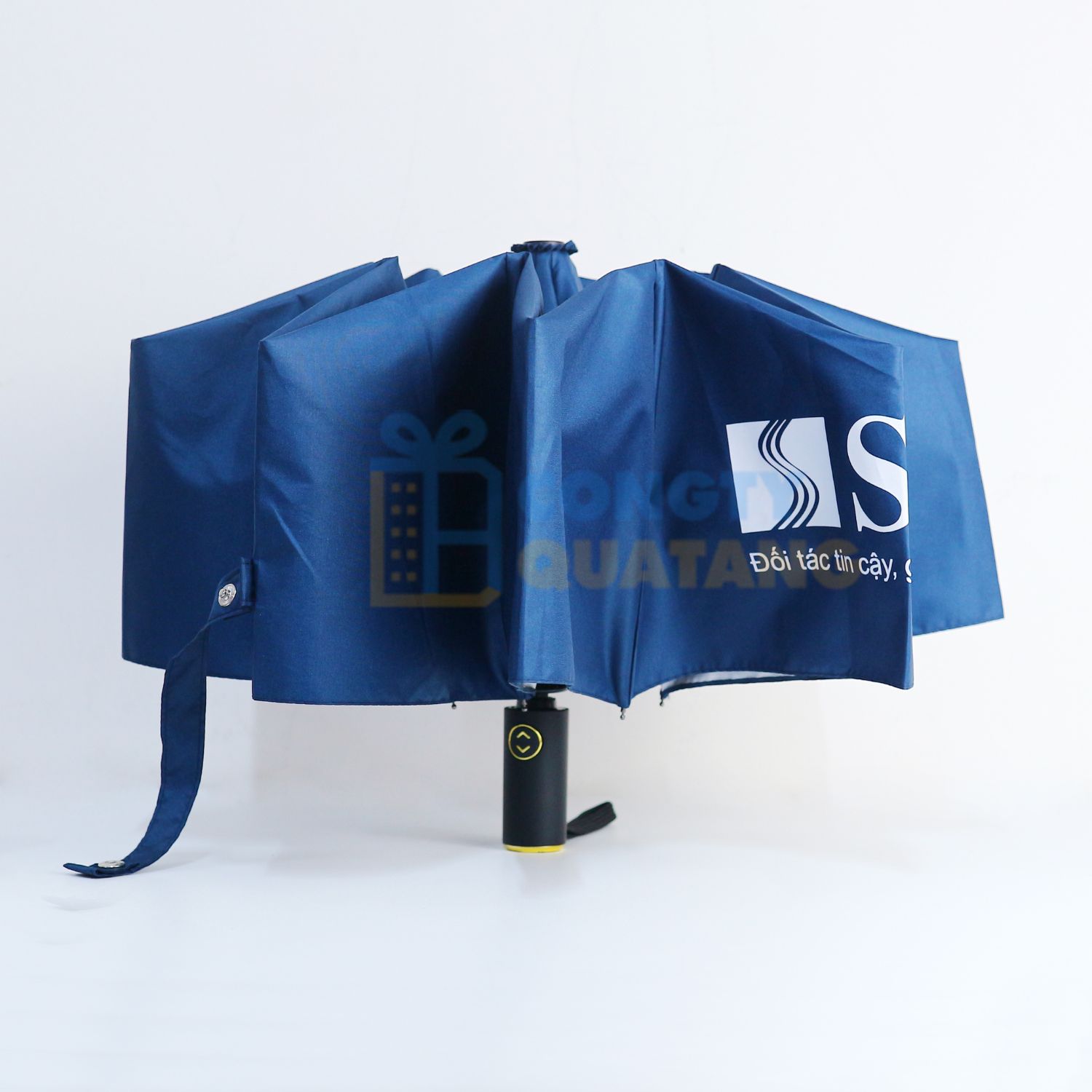 Cách chọn màu vải ô dù cầm tay phù hợp với từng ngành nghề - Congtyquatang.com.vn