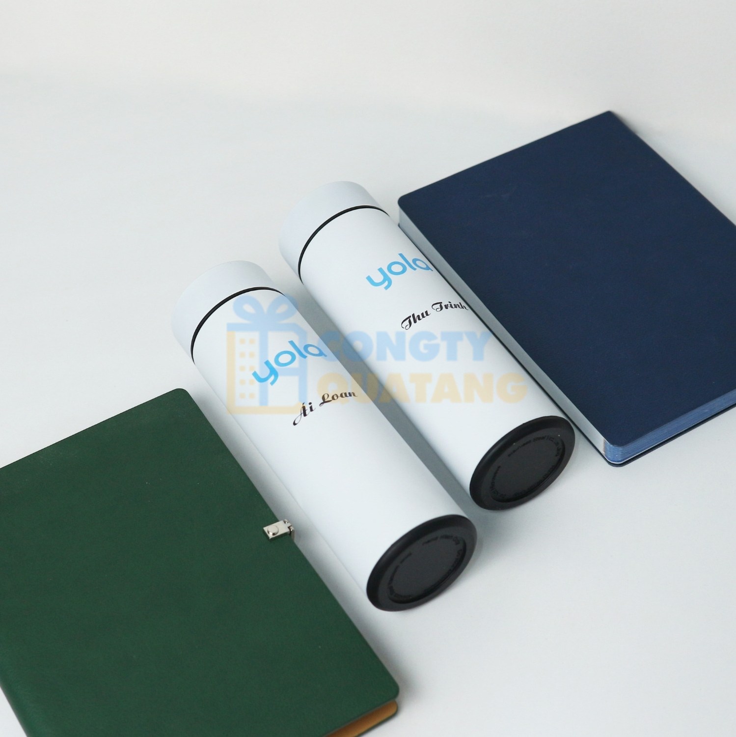 DTH Gift sẽ kiểm tra bình nước giữ nhiệt sau khi in ấn kỹ lưỡng