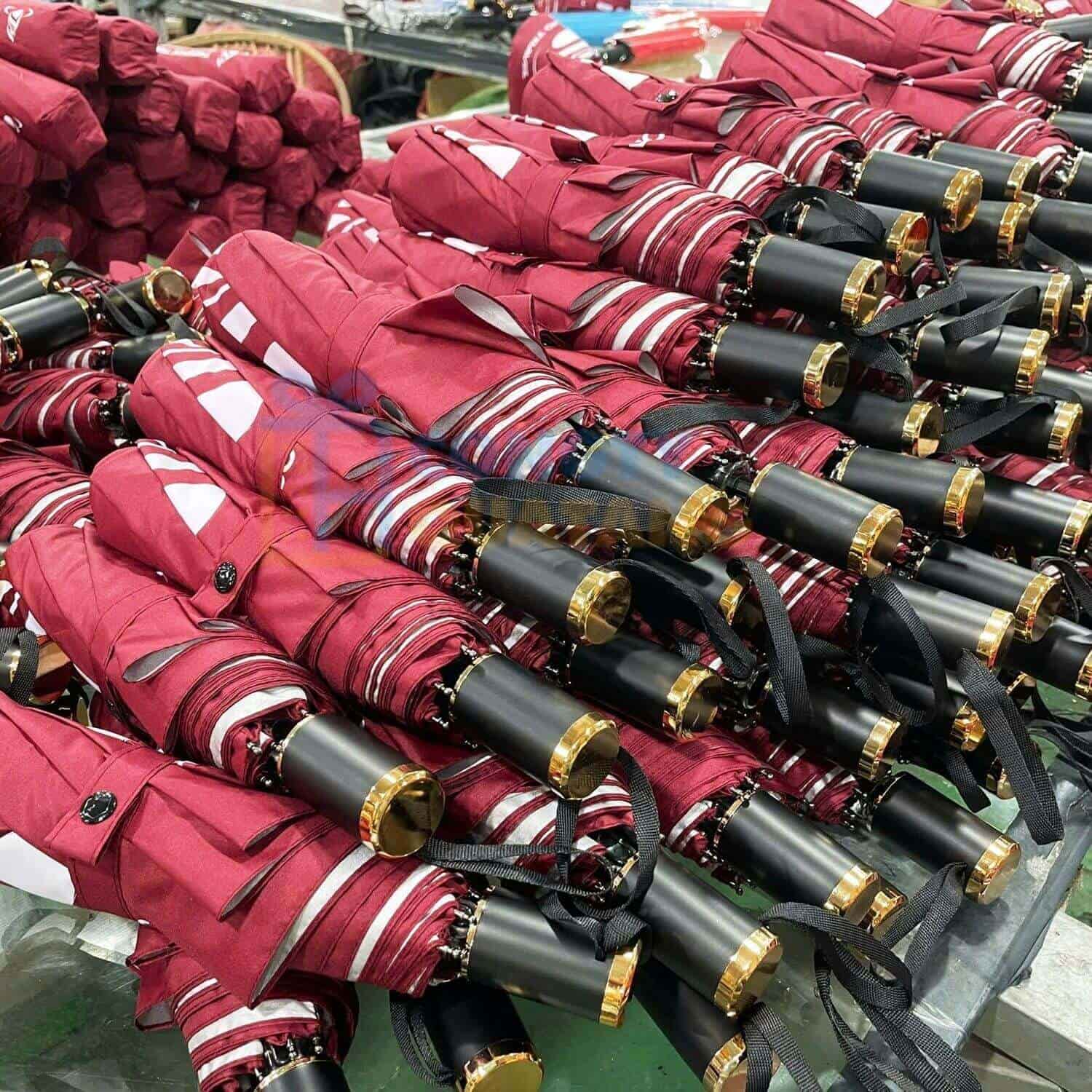 Quy trình đặt ô dù in logo quà tặng số lượng lớn tại DTH Gift - Congtyquatang.com.vn