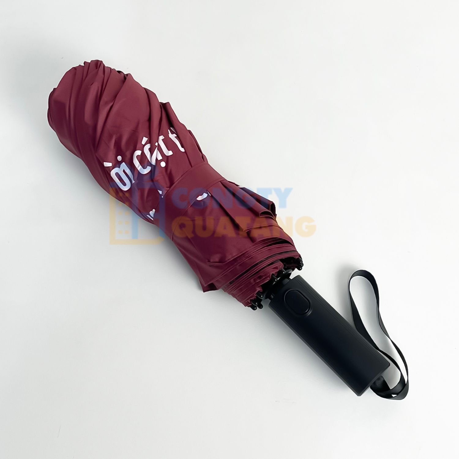 5 xu hướng thiết kế ô dù in logo quà tặng mới nhất - Congtyquatang.com.vn