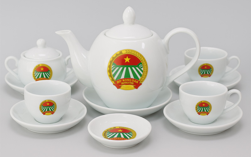 Bộ ấm trà in logo Hội Nông dân Việt Nam sắc nét