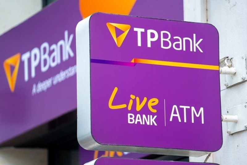 Logo TPBank in trên quà tặng, poster, banner