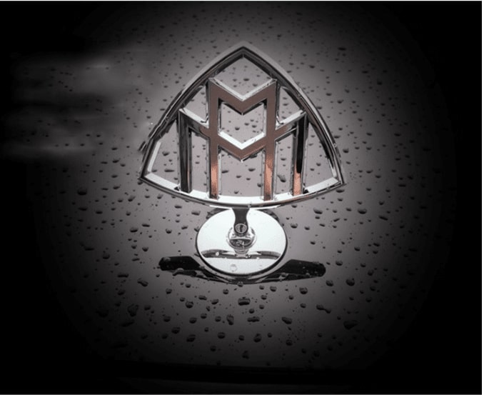 Maybach logo hiển thị sắc nét, thu phóng không giới hạn kích thước