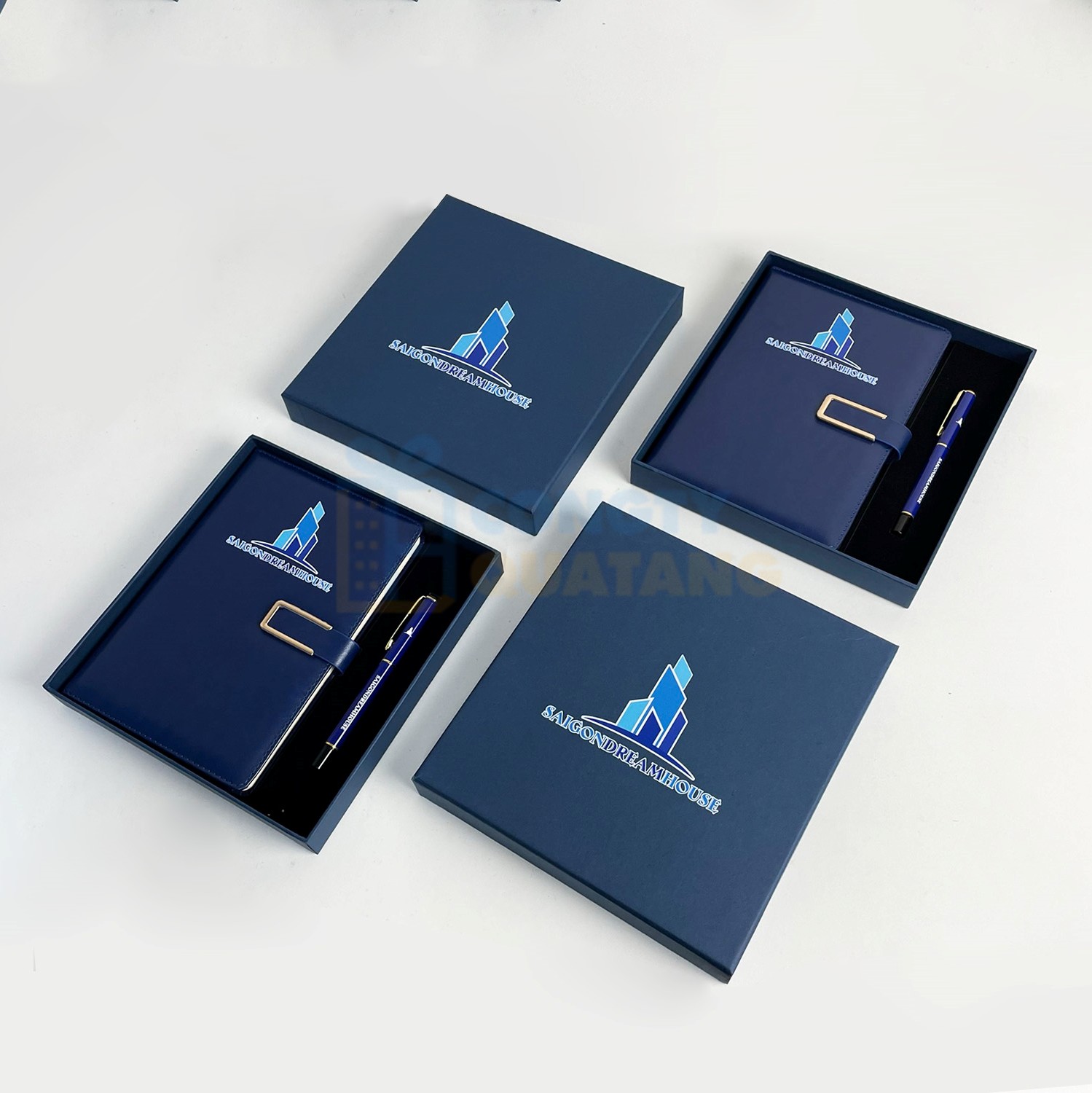 Pen and notebook sets are practical donor recognition ideas for polished appreciation packages Pen and notebook sets are practical donor recognition ideas for polished appreciation packages