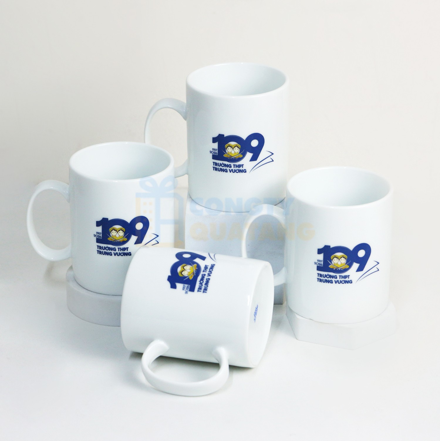 DTH Corporate Gift Company provides customized real estate client appreciation gifts with logo printing, engraving, flexible quantities and fast production DTH Corporate Gift Company provides customized real estate client appreciation gifts with logo printing, engraving, flexible quantities and fast production